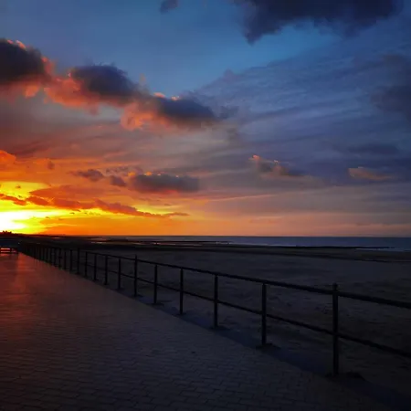 Easyescape - Darwin Zeezicht Lägenhet